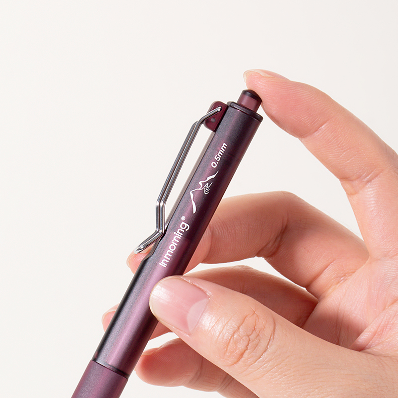 3 أقلام جل ضغطية بلون داكن/صند - مراجعة Pentel Pen Energel وسعره