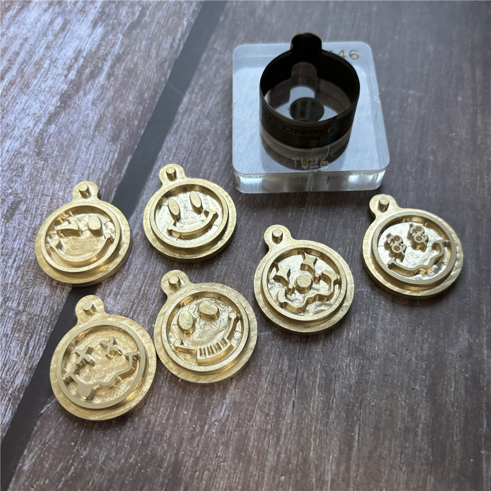 مجموعة ختم جلد نحاسي وقطعة قوا - مراجعة Leather Stamp Set وسعره