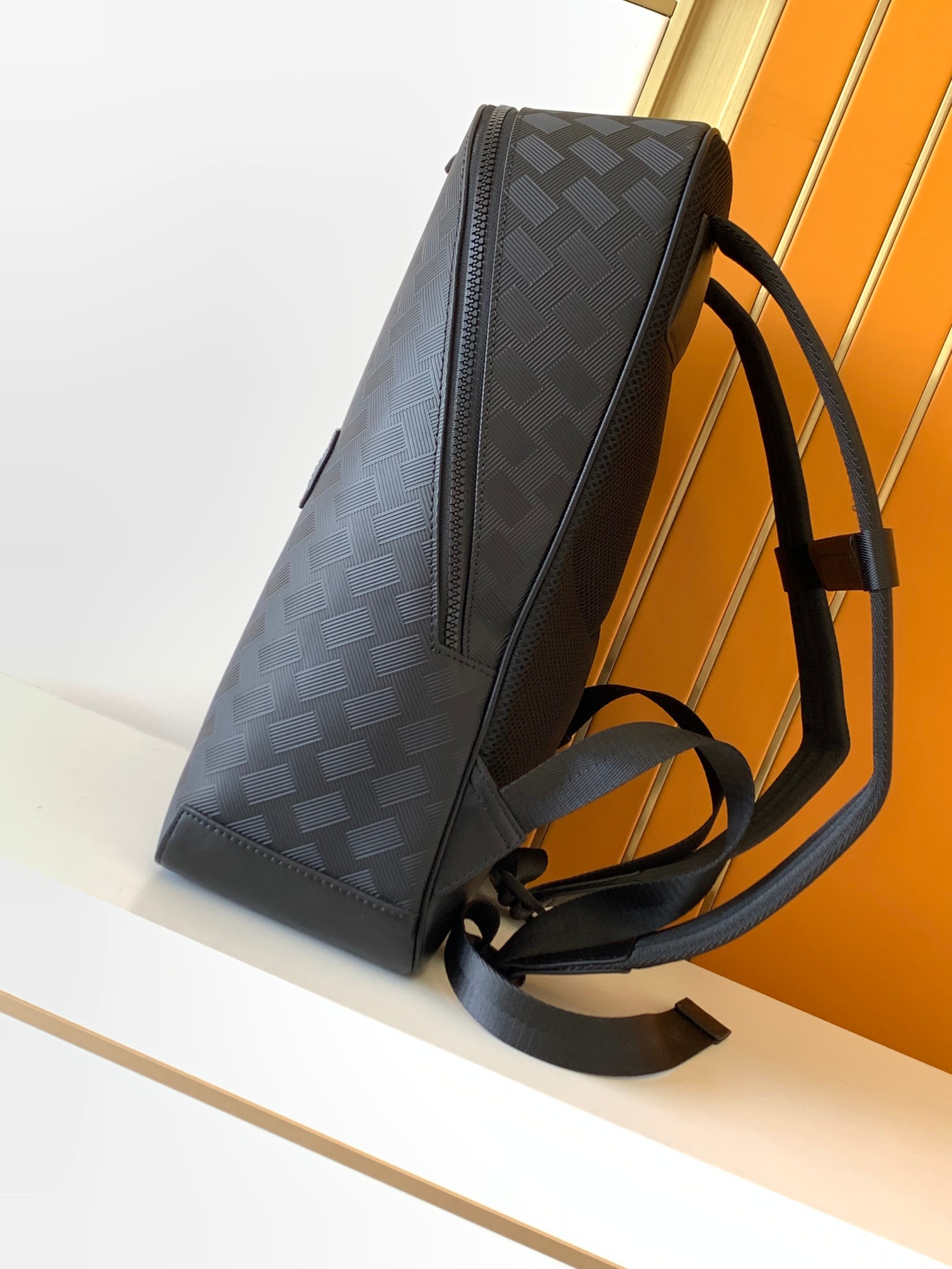 حقيبة ظهر سوداء بتصميم بسيط وم - مراجعة Leather Work Rucksack Mens وسعره